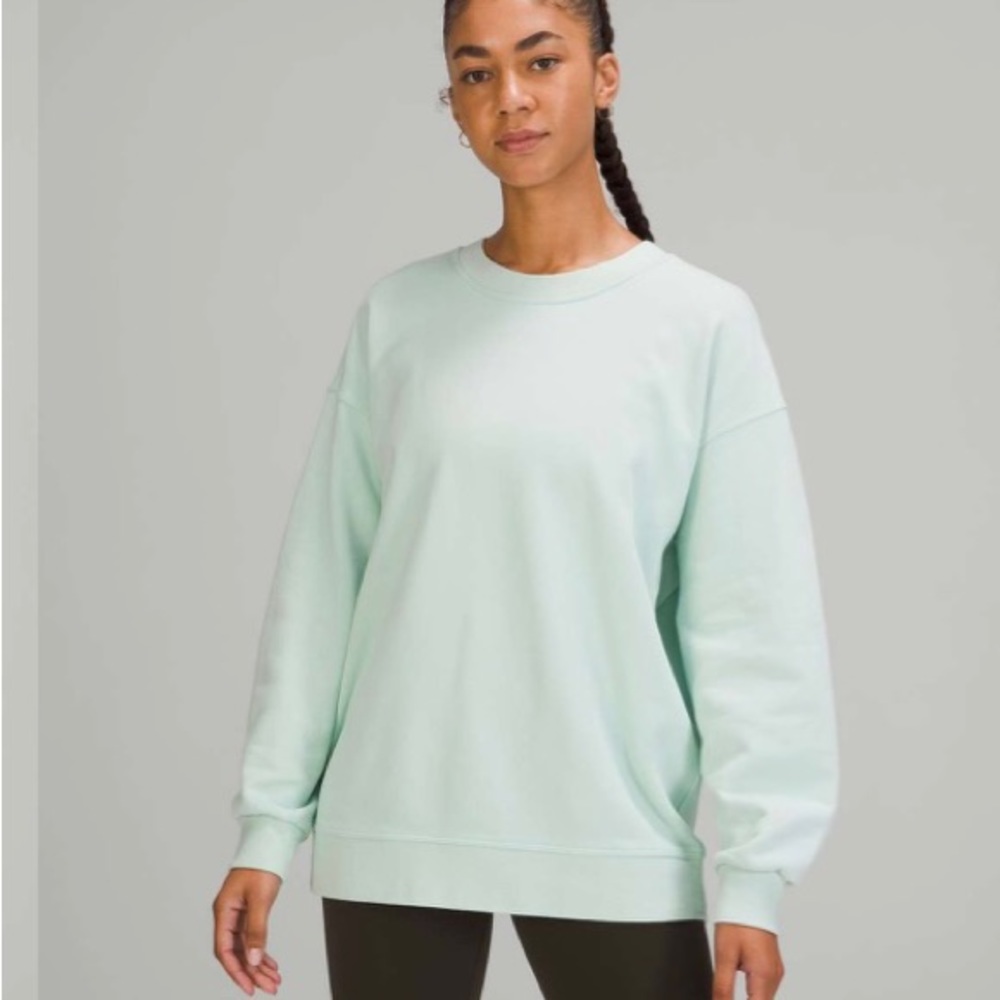 Lululemon perfectly oversized crew